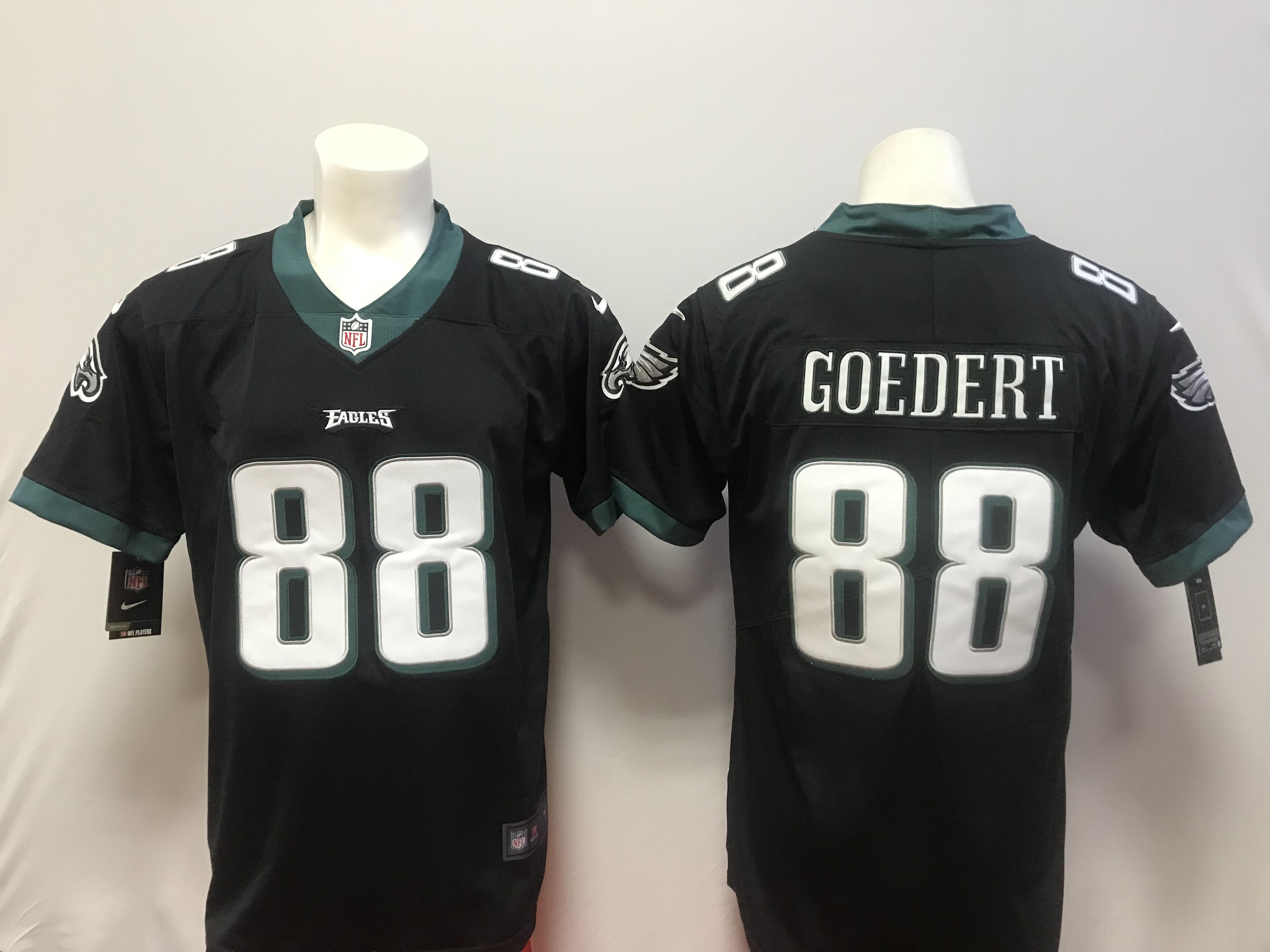 Men Philadelphia Eagles #88 Goedert Black Vapor Untouchable Player Nike Limited NFL Jerseys